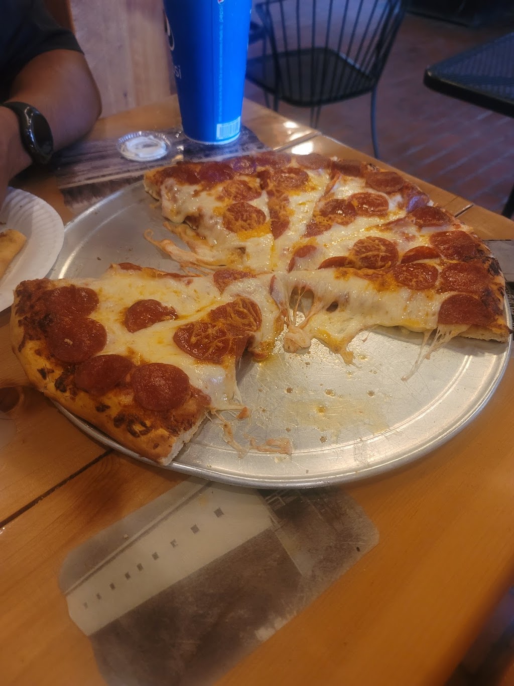 Pizza House | restaurant | 63801 CA-96, Happy Camp, CA 96039, USA | 5304935454 OR +1 530-493-5454