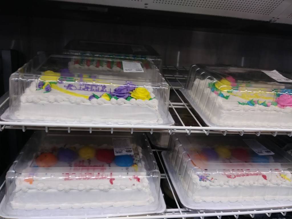 Costco Food Court | meal takeaway | 16505 Sierra Lakes Pkwy, Fontana, CA 92336, USA | 9097705639 OR +1 909-770-5639