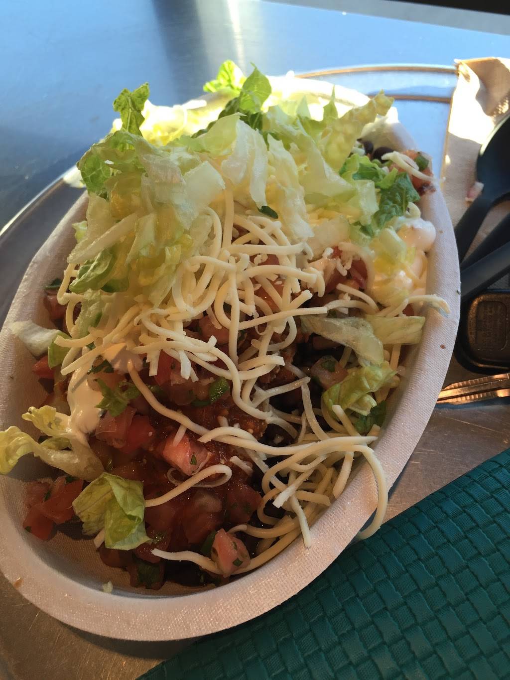 Chipotle Mexican Grill | restaurant | 198 W Ponce de Leon Ave, Decatur, GA 30030, USA | 4044812778 OR +1 404-481-2778