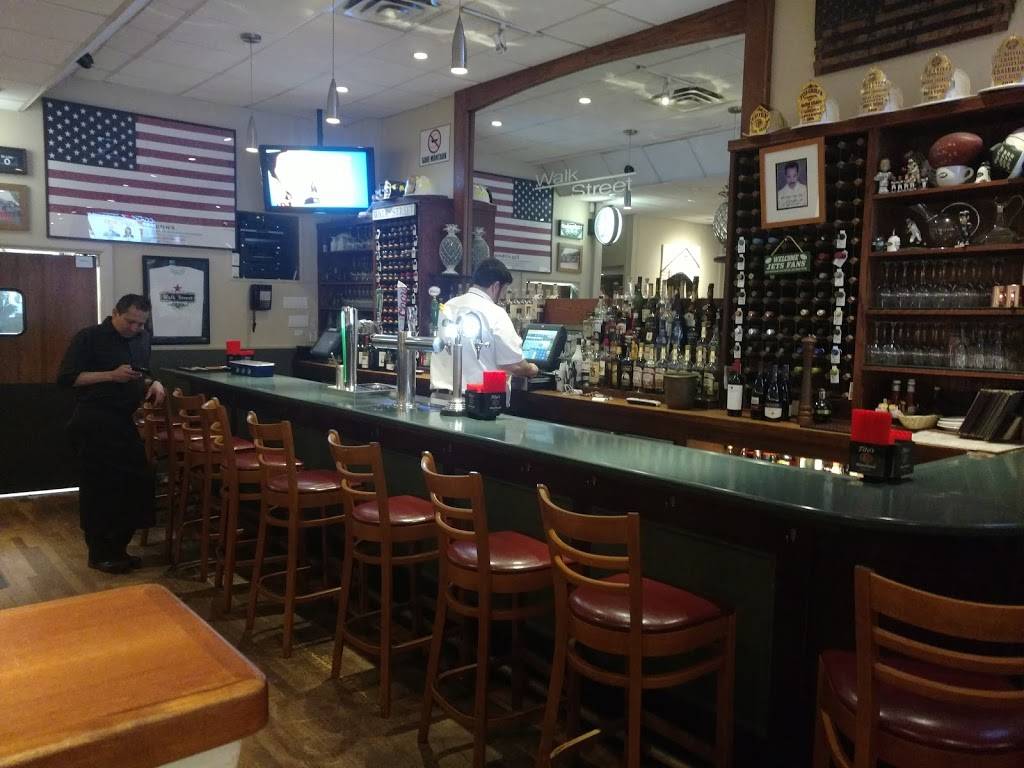 Walk Street | restaurant | 176 7th St, Garden City, NY 11530, USA | 5167462592 OR +1 516-746-2592