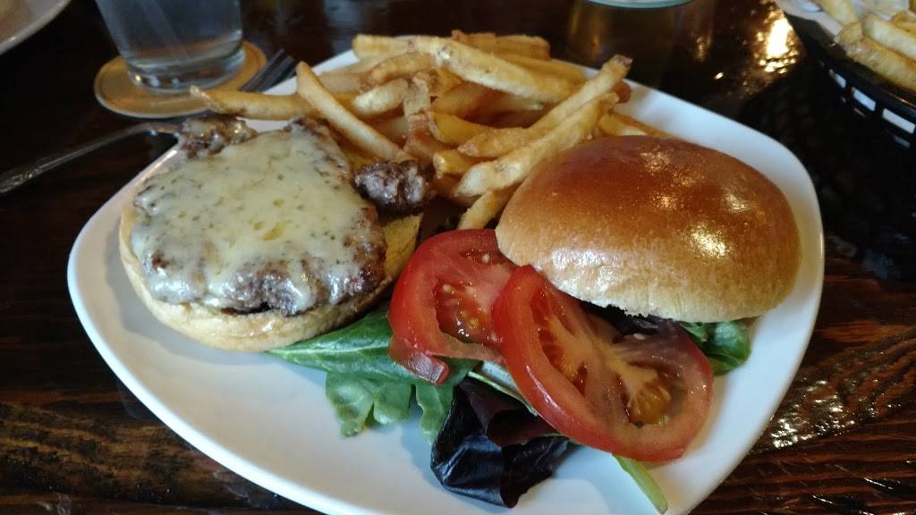 OHuids Gaelic Pub | restaurant | 167 W Main St, Lancaster, OH 43130, USA | 7404228850 OR +1 740-422-8850