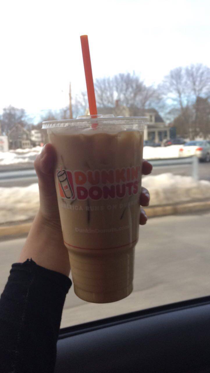 Dunkin | bakery | 5 Gaywalk St, Augusta, ME 04330, USA | 2076211325 OR +1 207-621-1325