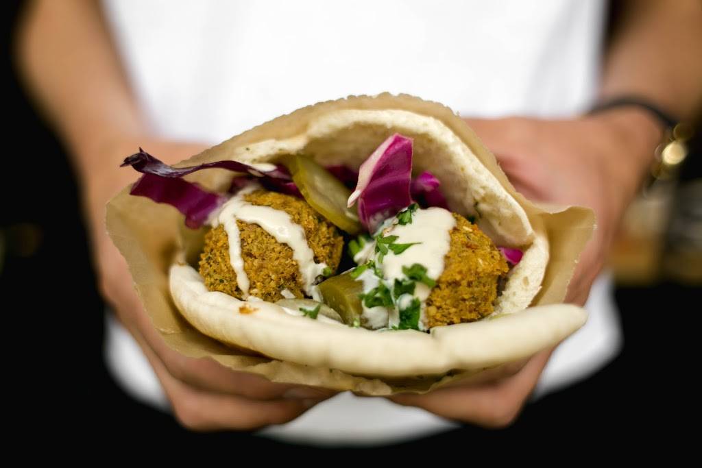 Rumi Middle Eastern Grill | restaurant | 1534 N Milwaukee Ave, Chicago, IL 60622, USA | 7736665119 OR +1 773-666-5119