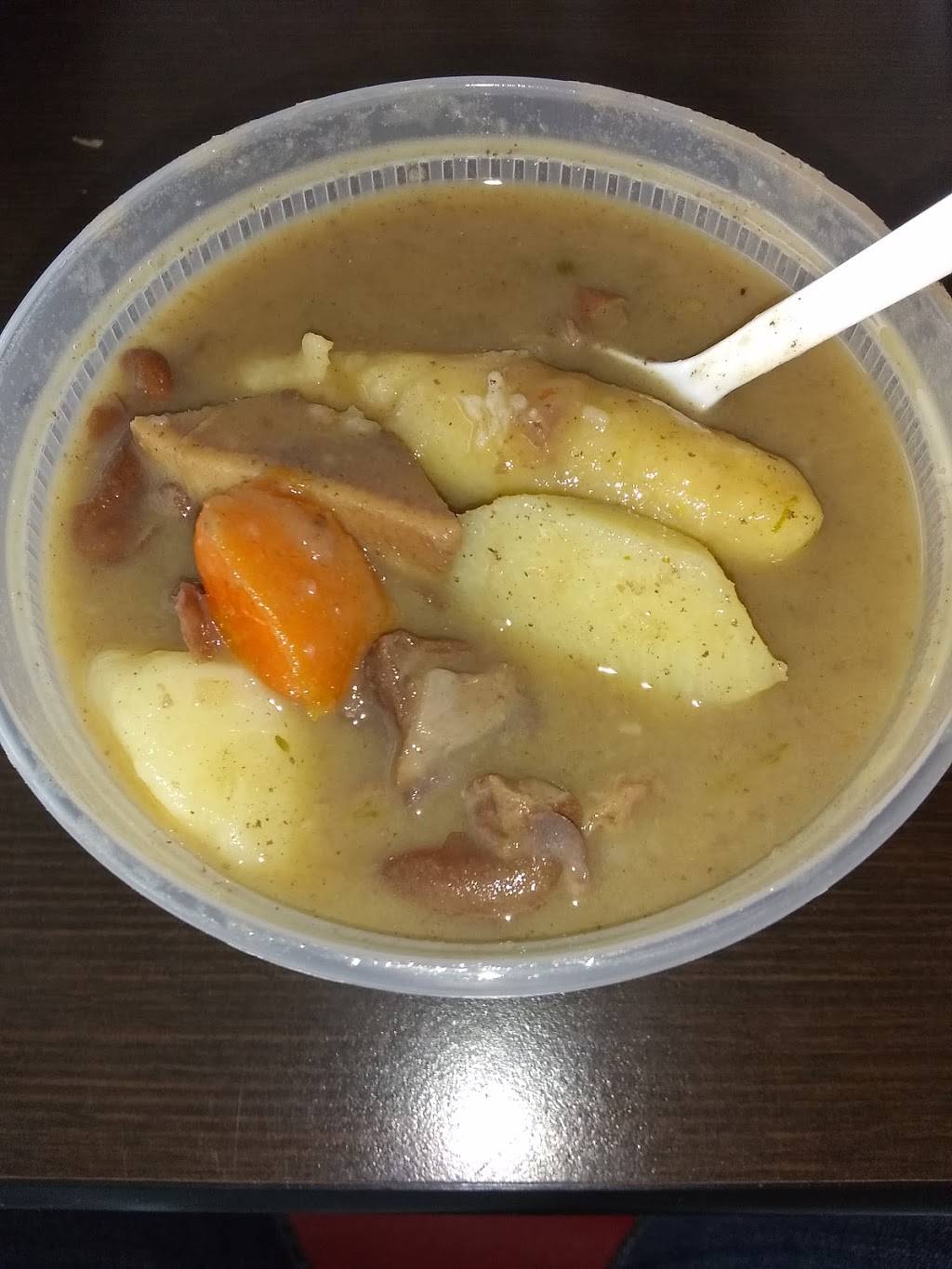 Yvonnes Jamaican Cuisine | restaurant | 197 Market St, Newark, NJ 07102, USA | 9736430701 OR +1 973-643-0701