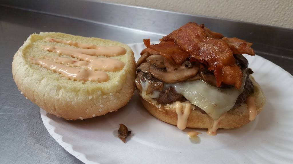 Vals Pizza & Subs | restaurant | 75 Rte 13, Brookline, NH 03033, USA | 6036729600 OR +1 603-672-9600