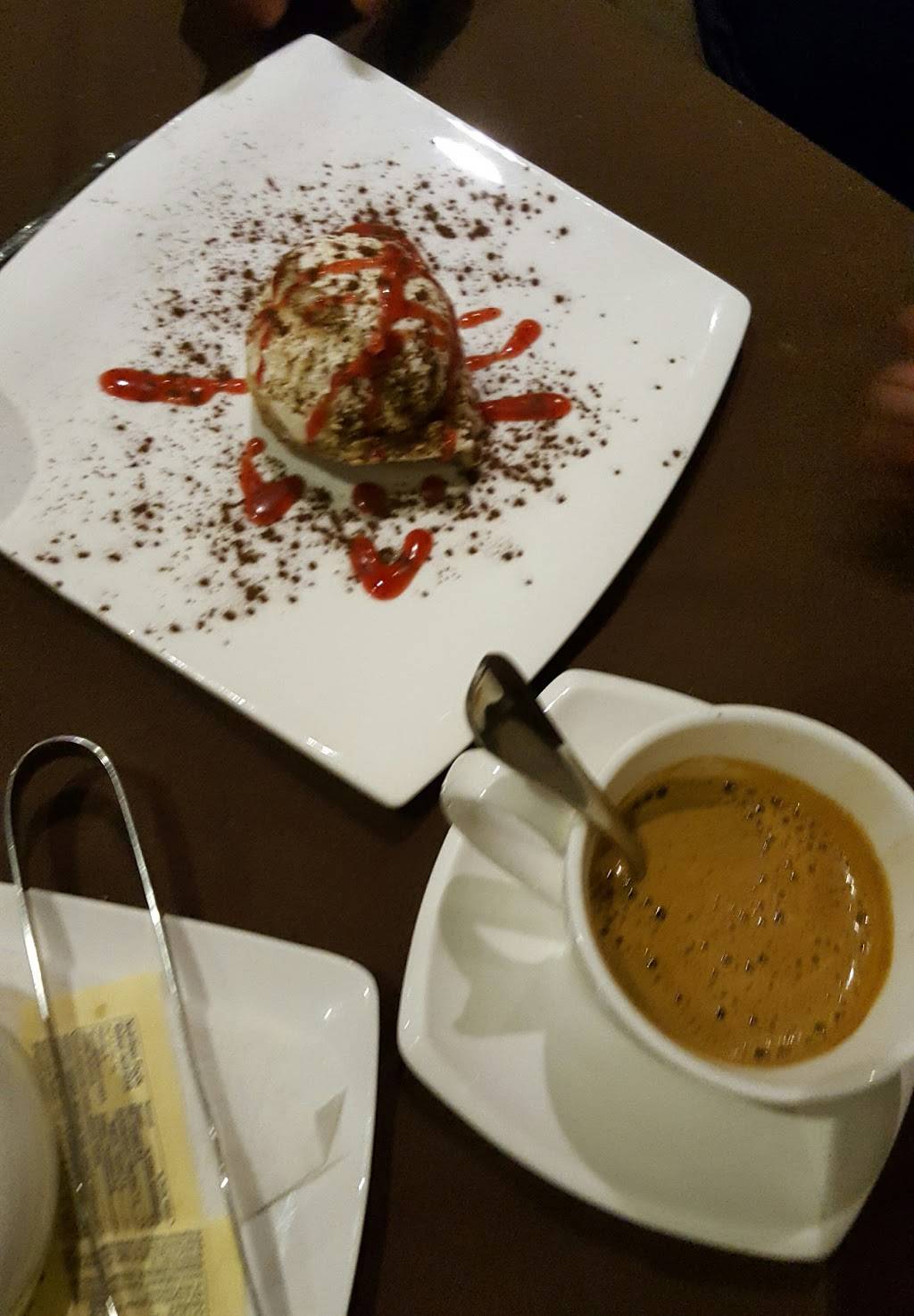 Volare Ristorante | restaurant | 753 The Queensway, Etobicoke, ON M8Z 1M8, Canada | 6477484848 OR +1 647-748-4848