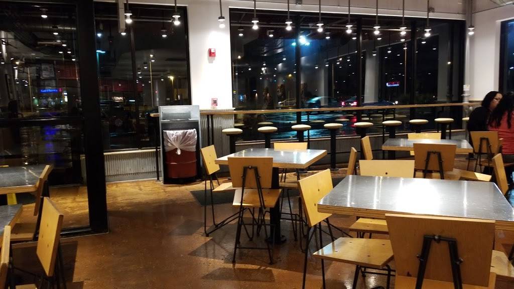 Chipotle Mexican Grill | restaurant | 1211 Golf Rd, Rolling Meadows, IL 60008, USA | 8474392530 OR +1 847-439-2530