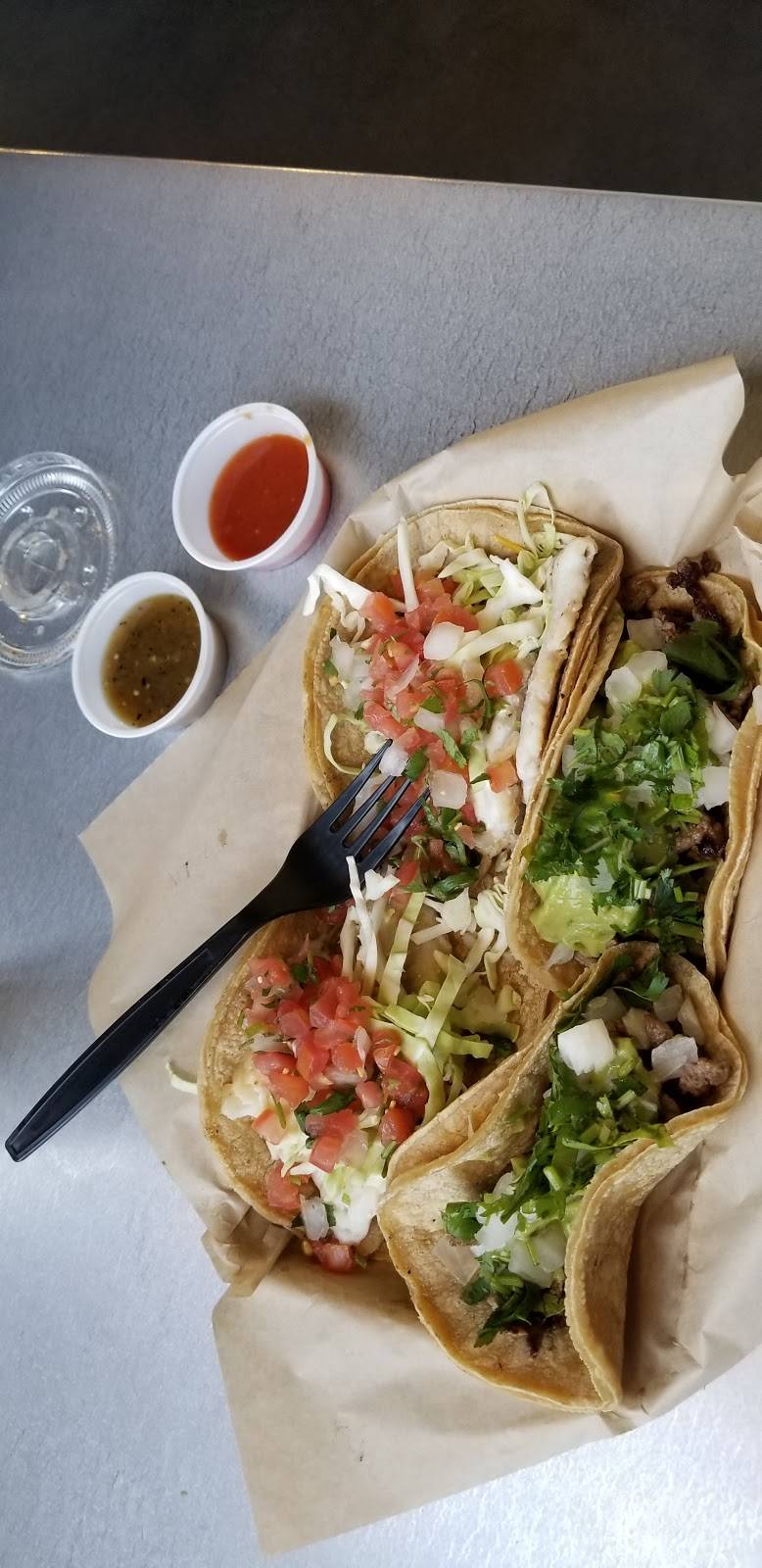 Los Primos Mexican Food | restaurant | 2556 Laning Rd, San Diego, CA 92106, USA | 6192248226 OR +1 619-224-8226