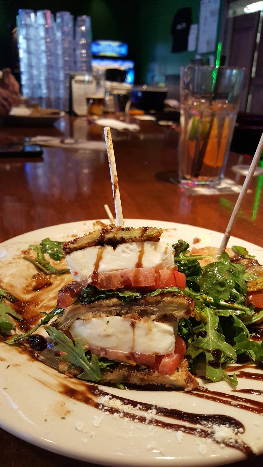 OHares Pub and Restaurant | restaurant | 207 S Main St, Bartlett, IL 60103, USA | 6303728878 OR +1 630-372-8878