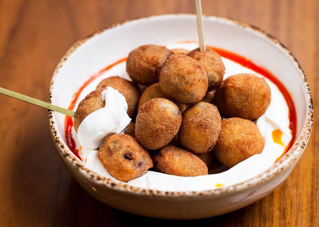 Balaboosta | restaurant | 611 Hudson St, New York, NY 10014, USA | 2123901545 OR +1 212-390-1545