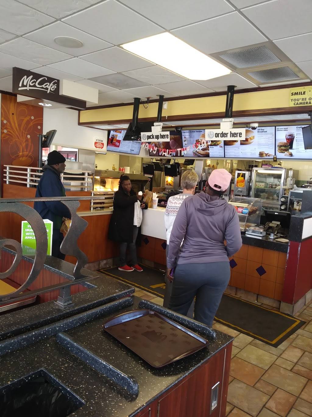 McDonalds | cafe | 226 Sibley Blvd, Dolton, IL 60419, USA | 7088492134 OR +1 708-849-2134