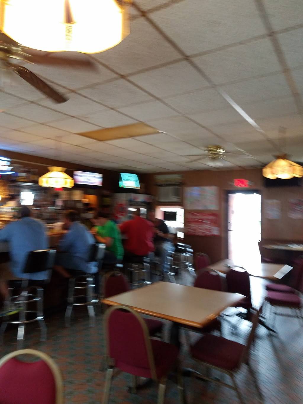 Roadhouse | restaurant | 310 Roadhouse St, Potosi, WI 53820, USA | 6087632208 OR +1 608-763-2208