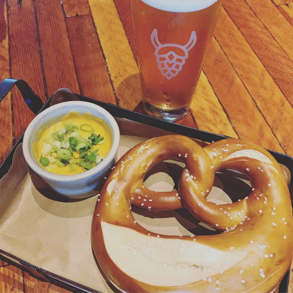 Skål Beer Hall | restaurant | 5429 Ballard Ave NW, Seattle, WA 98107, USA | 2068299615 OR +1 206-829-9615