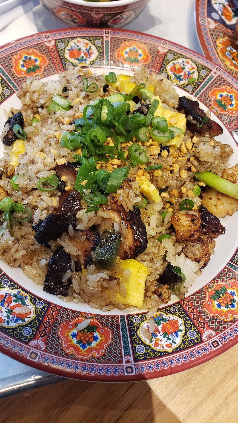 Hei Hei Tiger | restaurant | 2001 International Dr, McLean, VA 22102, USA | 7038277700 OR +1 703-827-7700