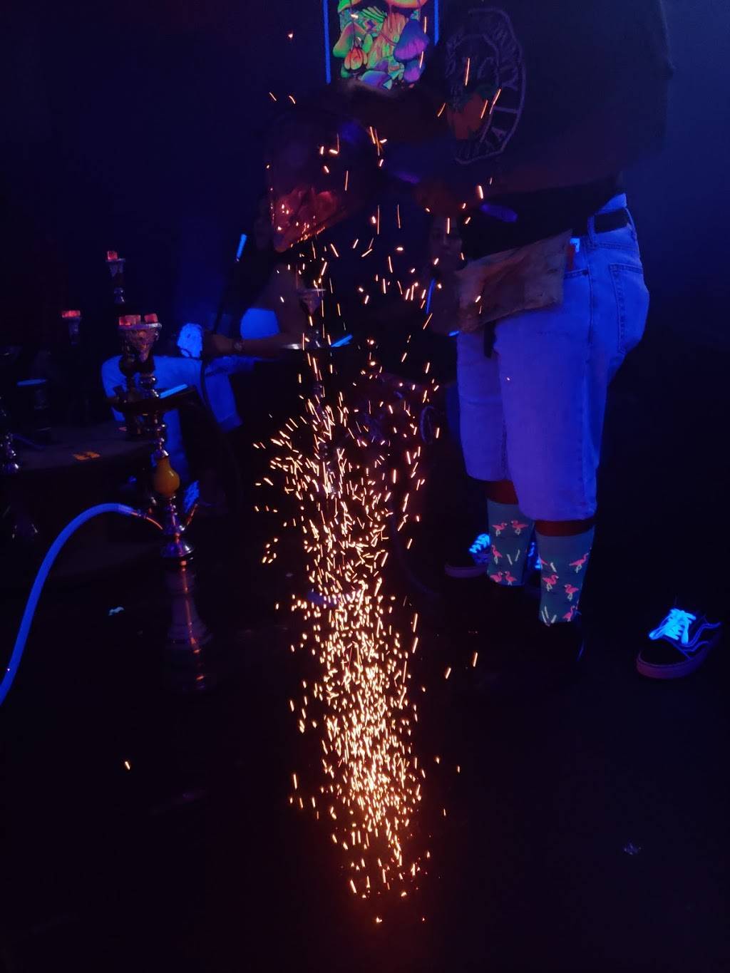 Falak Hookah Lounge | restaurant | 1210 S State College Blvd G, Anaheim, CA 92806, USA | 7142942984 OR +1 714-294-2984