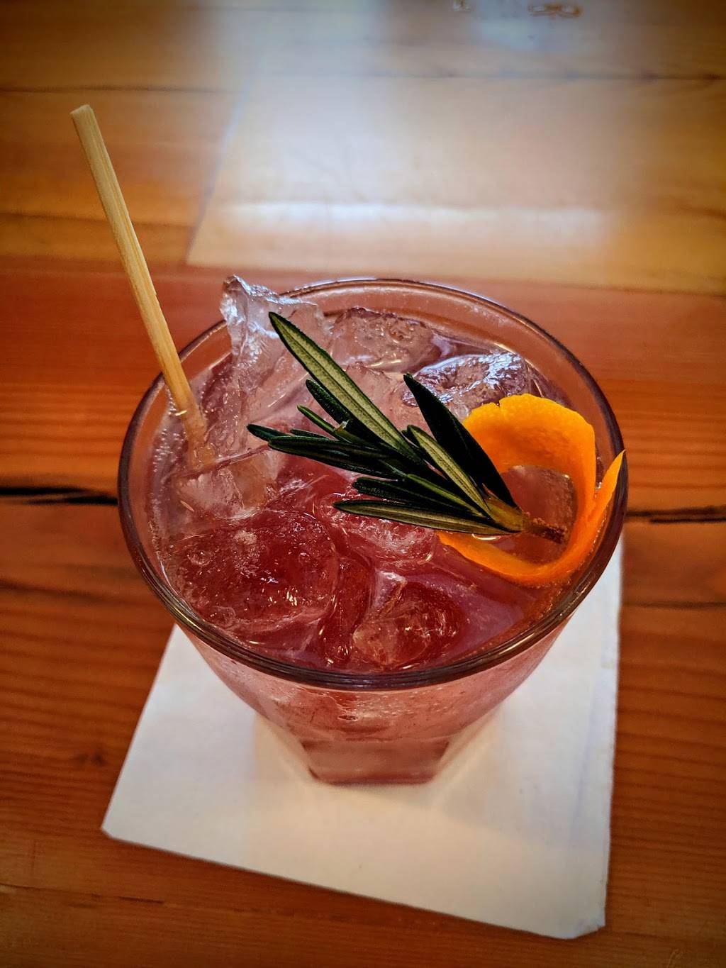 Tempest Oyster Bar | restaurant | 120 E Wilson St, Madison, WI 53703, USA | 6082581443 OR +1 608-258-1443