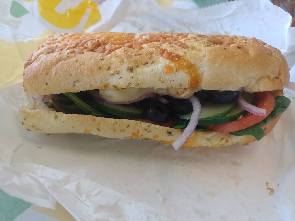 Subway Restaurants | restaurant | 8919 US-301, Ellenton, FL 34222, USA | 9417765185 OR +1 941-776-5185