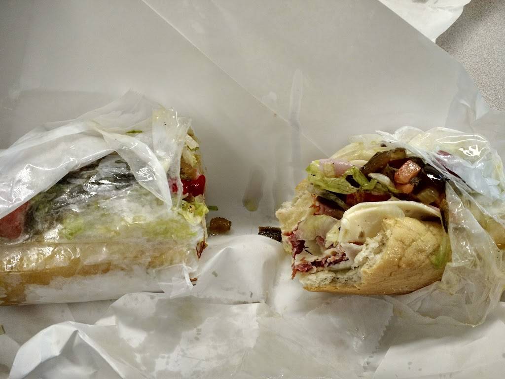 Fontanos Subs | meal takeaway | 1058 W Polk St, Chicago, IL 60607, USA | 3124214474 OR +1 312-421-4474