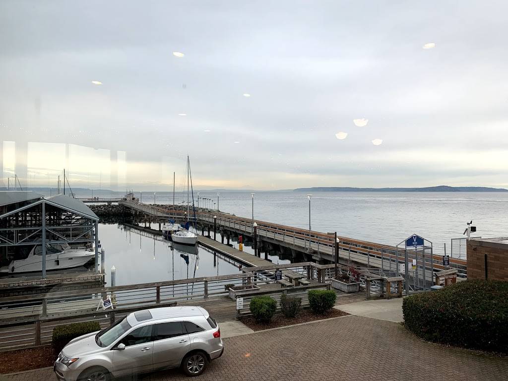 Arnies Restaurant | restaurant | 300 Admiral Way, Edmonds, WA 98020, USA | 4257715688 OR +1 425-771-5688