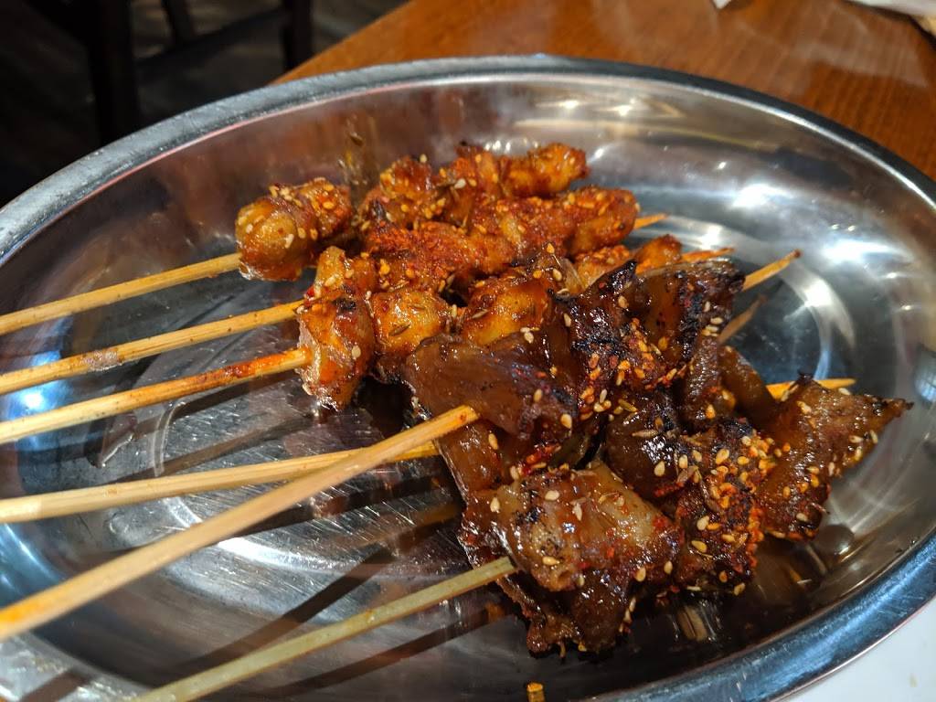 Chinese Dragon BBQ 大龙烧烤 | restaurant | 1465 Merivale Rd B03, Nepean, ON K2E 1B1, Canada | 6136957788 OR +1 613-695-7788