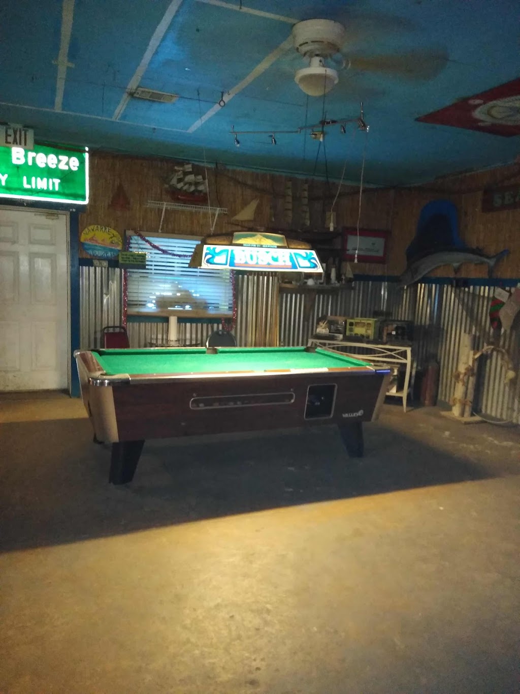 B Dubbs | restaurant | 4848 Ward Basin Rd, Milton, FL 32583, USA | 8506267534 OR +1 850-626-7534