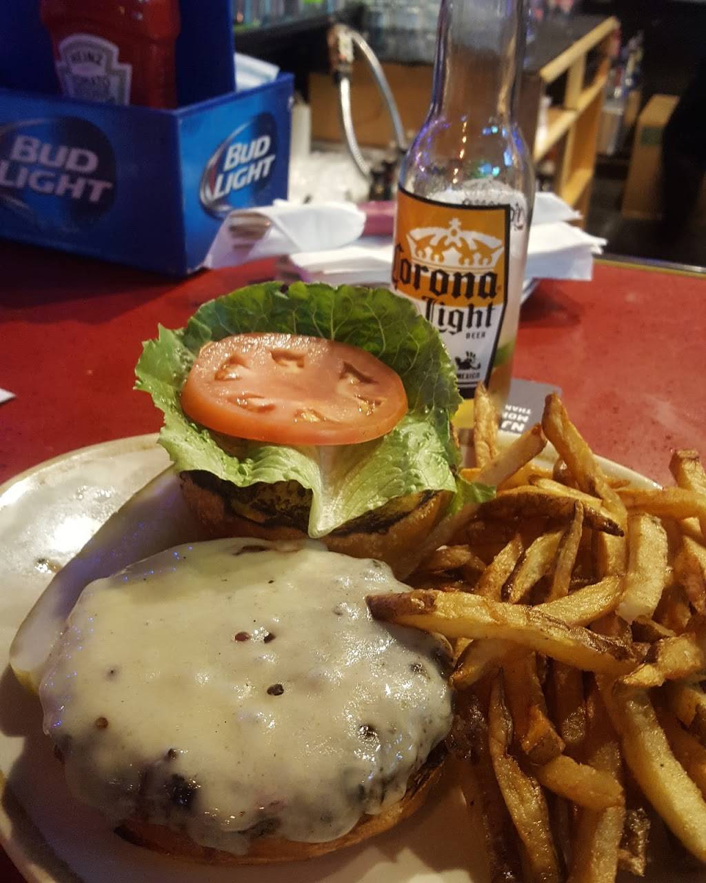 The Chubby Pickle | restaurant | 23 Bay Ave, Highlands, NJ 07732, USA | 7328727000 OR +1 732-872-7000