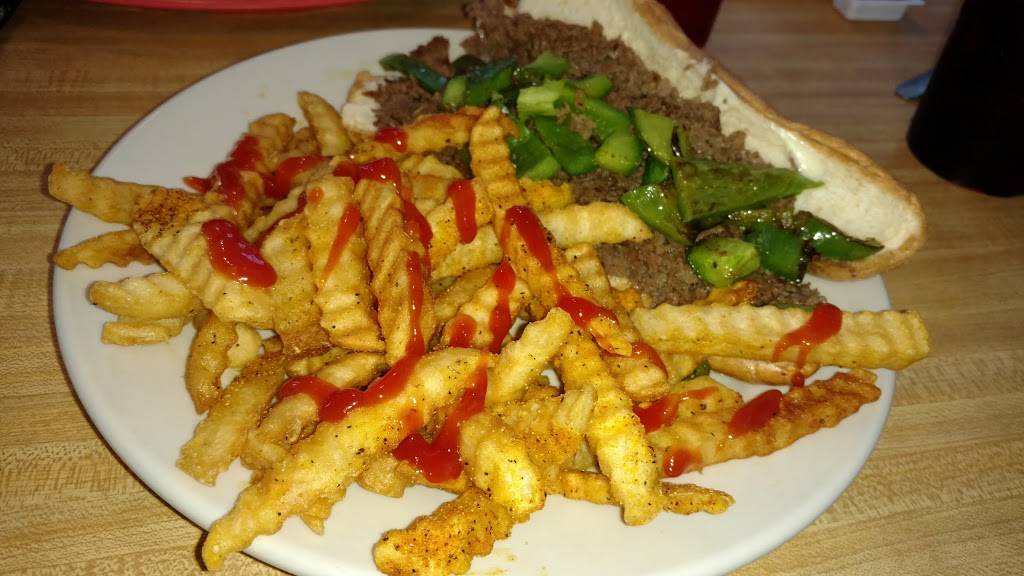 Philly Diner | restaurant | 205 S Spring Garden Ave, DeLand, FL 32720, USA | 3868734357 OR +1 386-873-4357