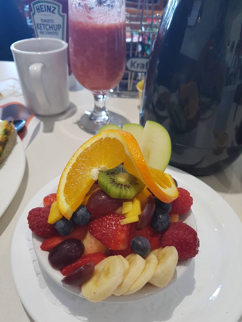 Eggsquis Belleville | restaurant | 366 N Front St, Belleville, ON K8P 5E6, Canada | 6137798444 OR +1 613-779-8444