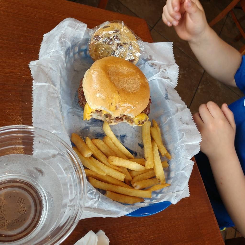 Island Grill | restaurant | 979 Bunker Hill Rd, Houston, TX 77024, USA | 8328317071 OR +1 832-831-7071