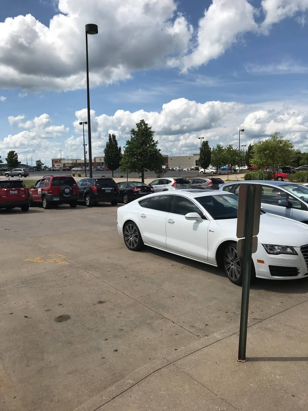 Starbucks | cafe | 7501 North Grand Prairie Drive, Peoria, IL 61615, USA | 3096910885 OR +1 309-691-0885