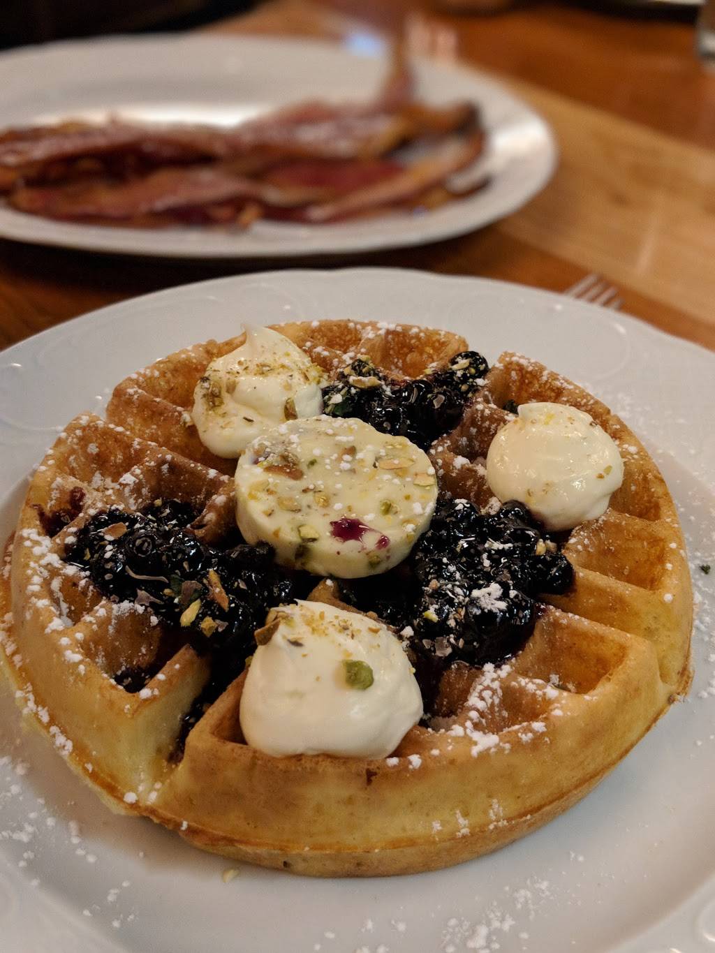 Cherry Circle Room | restaurant | 12 S Michigan Ave, Chicago, IL 60603, USA | 3127923515 OR +1 312-792-3515