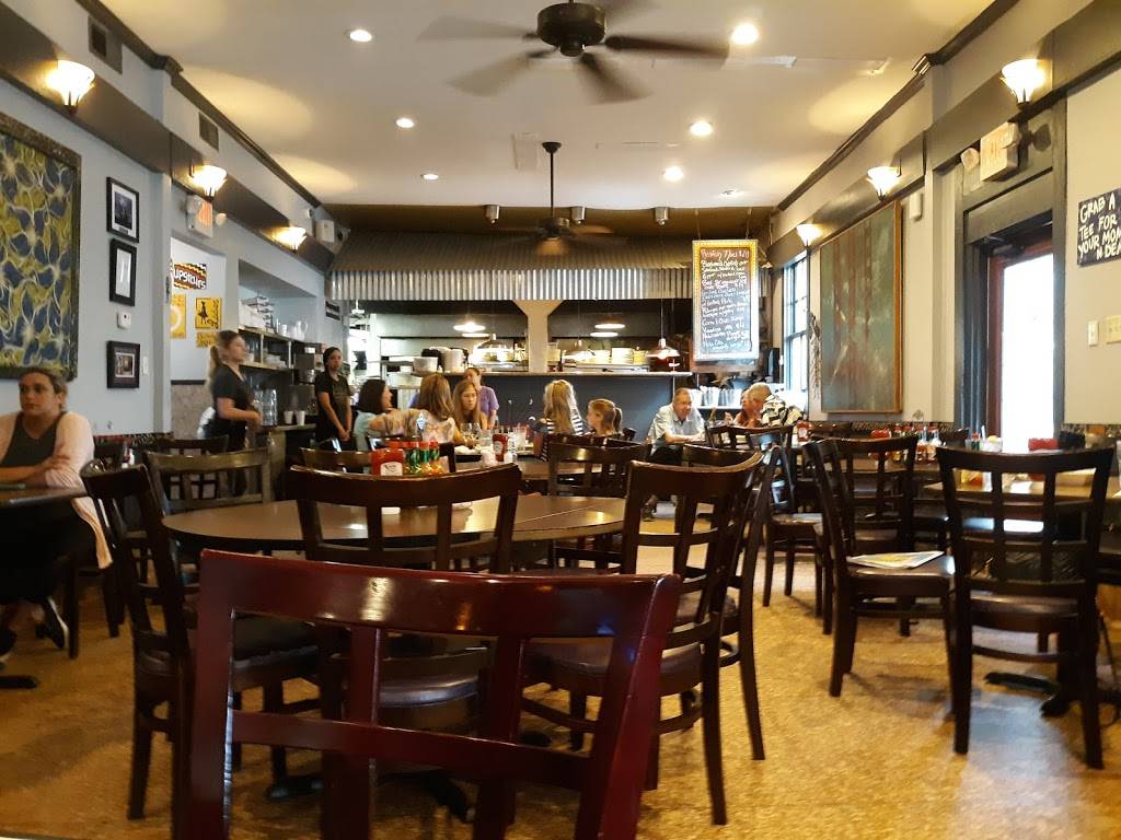 Katies | restaurant | 3701 Iberville St, New Orleans, LA 70119, USA | 5044886582 OR +1 504-488-6582