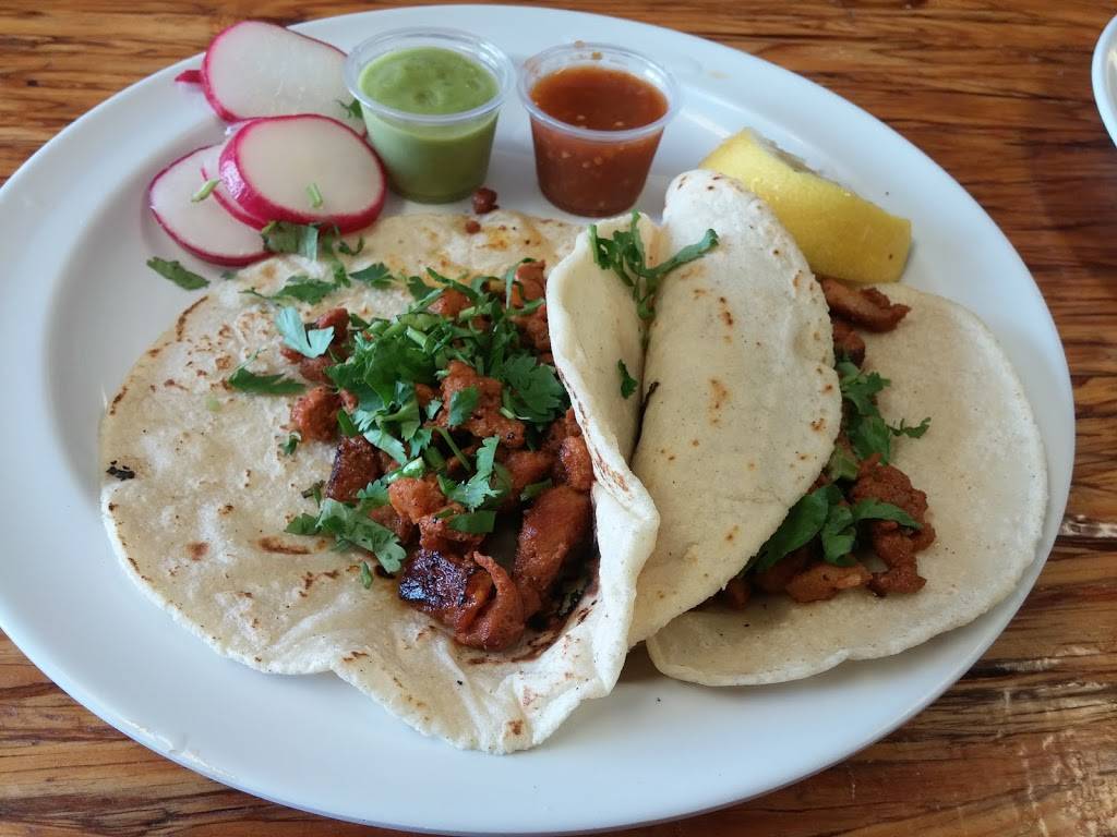 La Imperial | restaurant | 327 State Ave, Shafter, CA 93263, USA | 6617461717 OR +1 661-746-1717