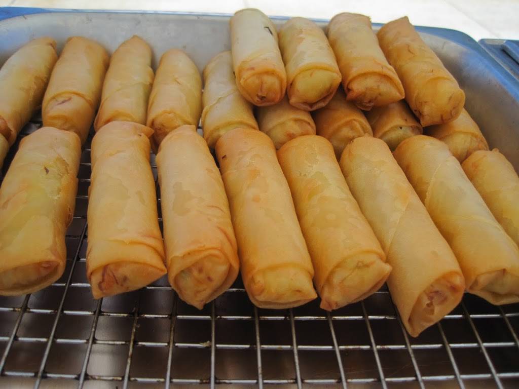 Songkran Thai Restaurant | restaurant | 2309 S Ridgewood Ave, South Daytona, FL 32119, USA | 3867600300 OR +1 386-760-0300