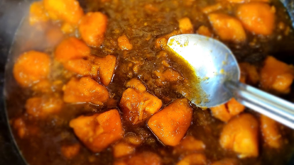 The fry king | restaurant | 9602 N Metro Pkwy W, Phoenix, AZ 85051, USA | 3233795464 OR +1 323-379-5464