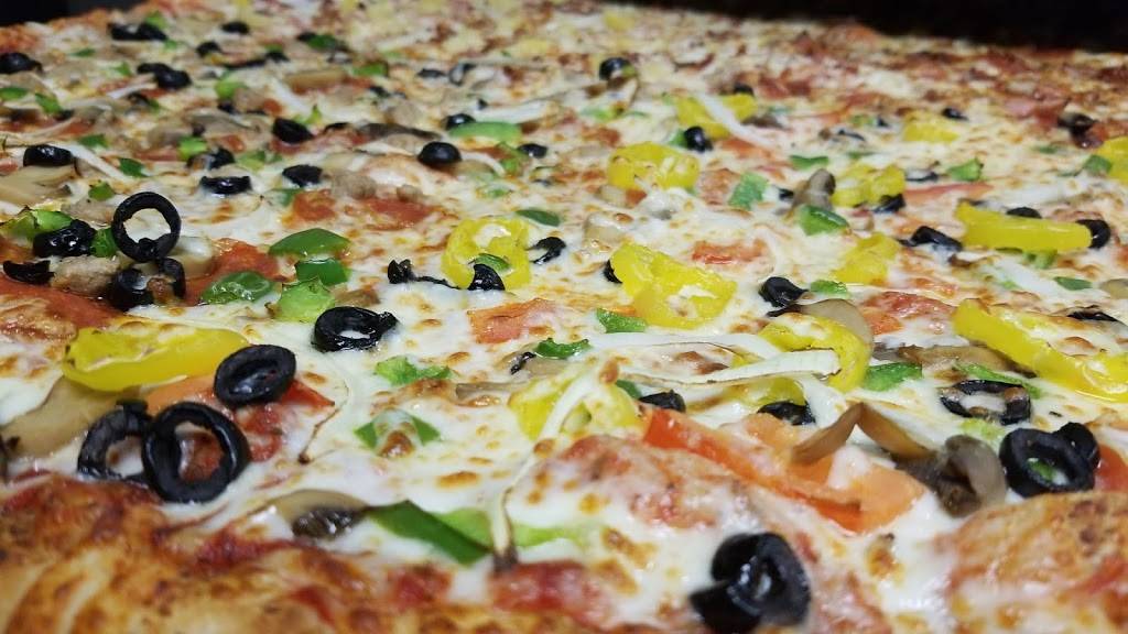 Geos Pizza Subs & Wings | restaurant | 5771 Cleveland Ave, Columbus, OH 43231, USA | 6148189200 OR +1 614-818-9200