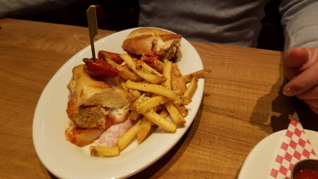 Buddy Vs Ristorante | restaurant | 77 Sands Blvd, Bethlehem, PA 18015, USA | 4847774283 OR +1 484-777-4283