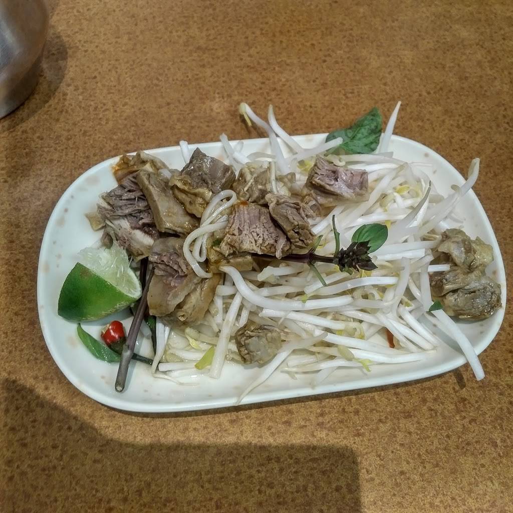 Pho 99 Vietnamese Restaurant | restaurant | 8525 McCowan Rd, Markham, ON L3R 0M4, Canada | 9052948877 OR +1 905-294-8877