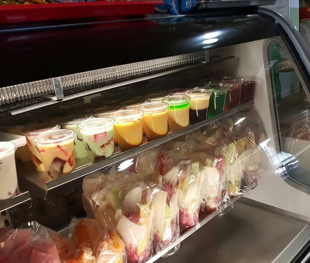 El Antojito Fruteria | restaurant | 210 N Ira Ave, Dallas, TX 75211, USA | 2143331990 OR +1 214-333-1990