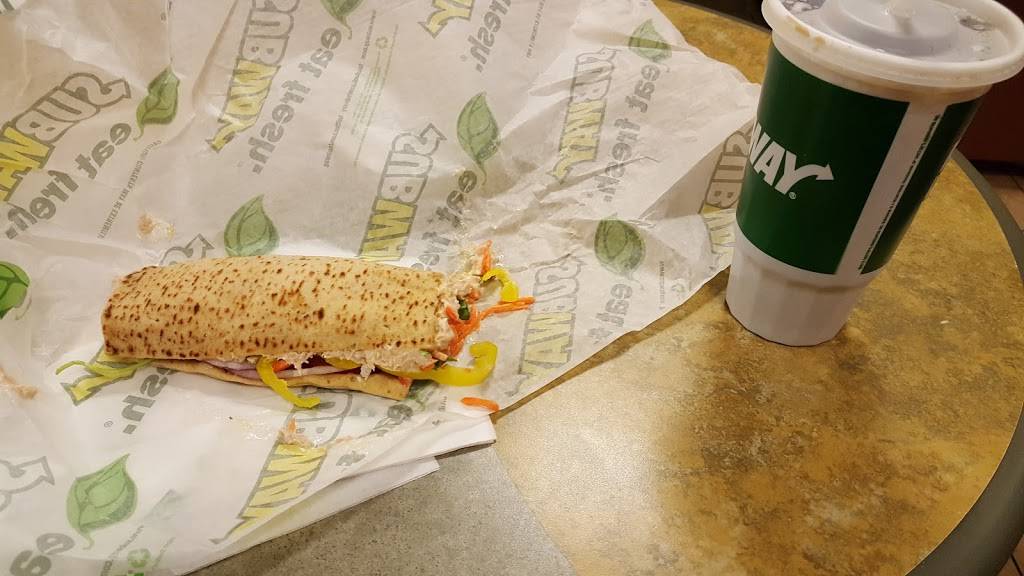 Subway | restaurant | 290 Peppers Ferry Rd NE A, Christiansburg, VA 24073, USA | 5403824080 OR +1 540-382-4080