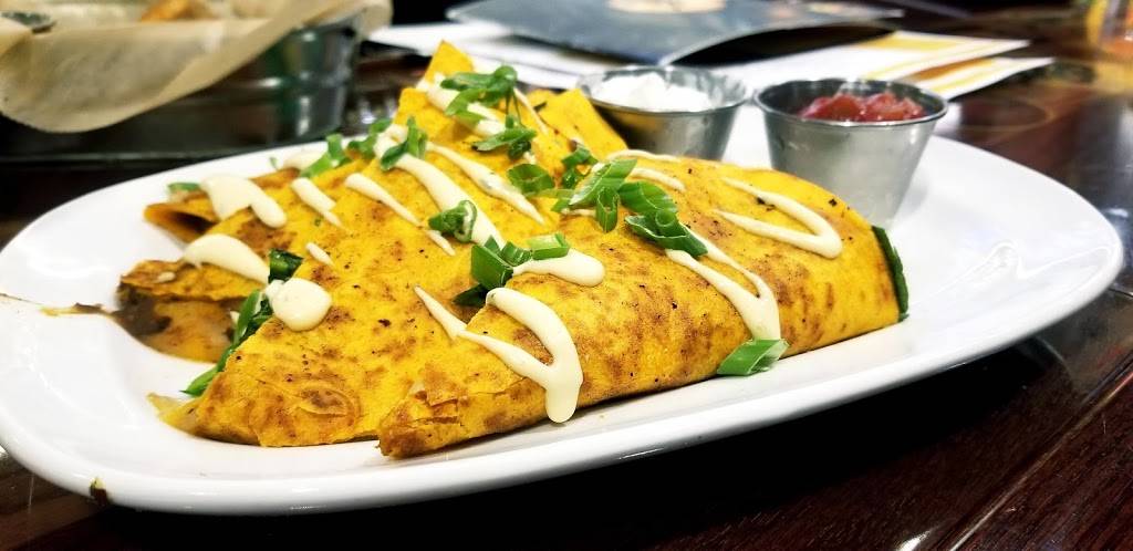 HopCat | restaurant | 2183 E Beltline Ave NE, Grand Rapids, MI 49525, USA | 6163690600 OR +1 616-369-0600