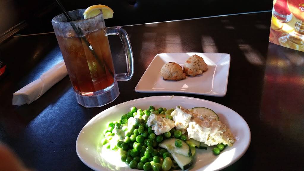 Ruby Tuesday | restaurant | Lakeforest Mall, 701 Russell Ave, Gaithersburg, MD 20877, USA | 3012162772 OR +1 301-216-2772