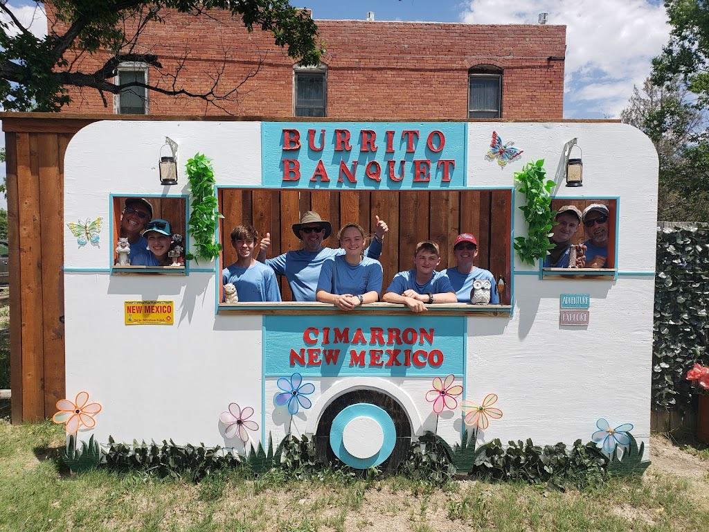 Burrito Banquet | restaurant | 400 E 10th St, Cimarron, NM 87714, USA | 8175264002 OR +1 817-526-4002