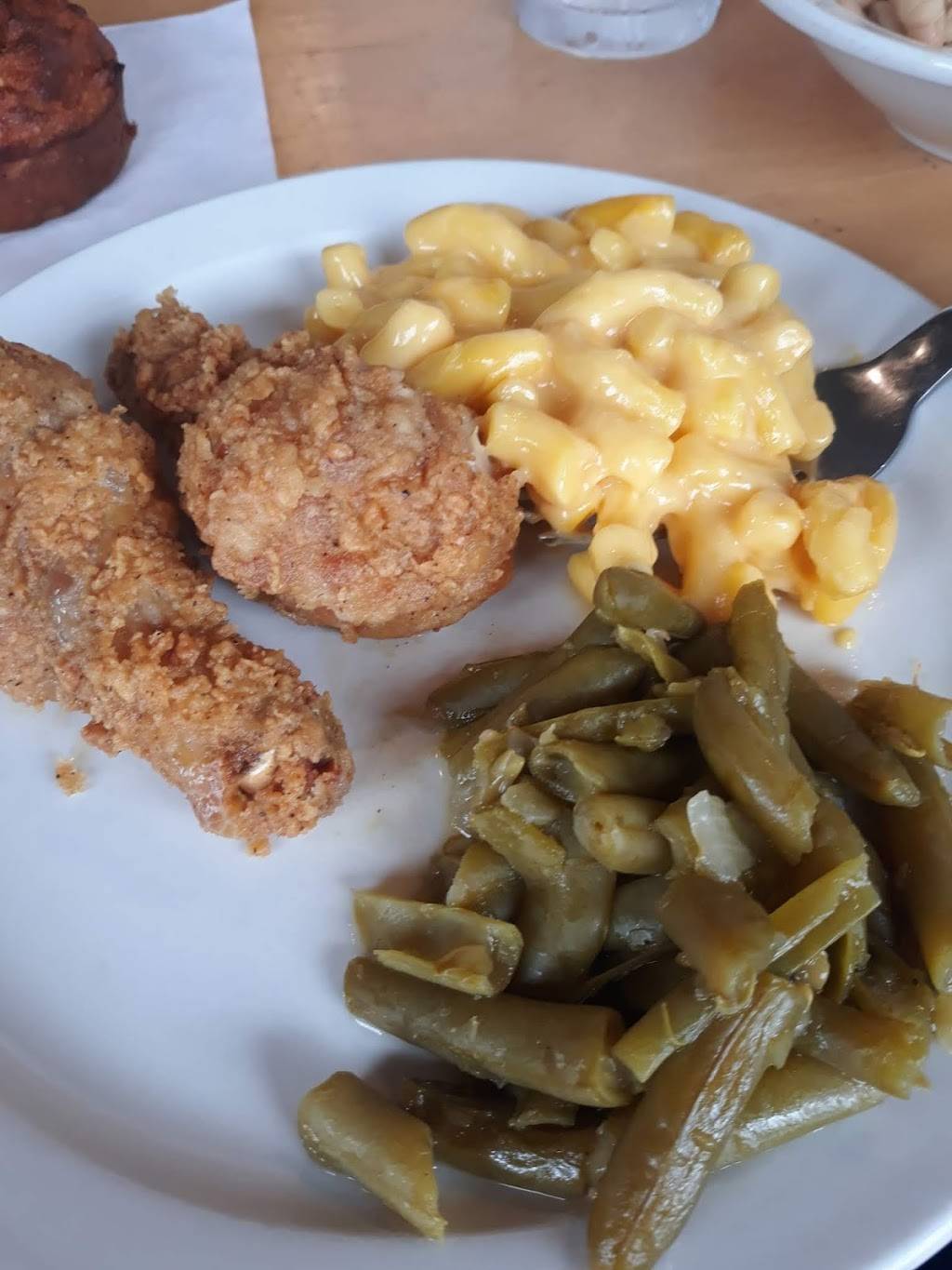 Shoneys Clarksville | restaurant | 791 N 2nd St, Clarksville, TN 37040, USA | 9316476684 OR +1 931-647-6684