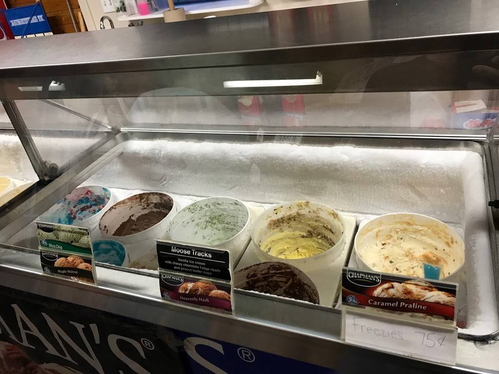 Normandale Century Inn and Restaurant | restaurant | 2326 Front Rd, Vittoria, ON N0E 1W0, Canada | 5194268345 OR +1 519-426-8345