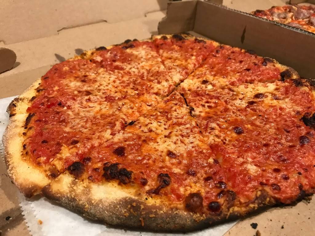 Papas Pizza & Pasta | meal takeaway | 258 Naugatuck Ave, Milford, CT 06460, USA | 2038740215 OR +1 203-874-0215