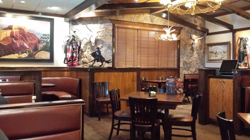 LongHorn Steakhouse | meal takeaway | 5088 28th St SE, Grand Rapids, MI 49512, USA | 6169408180 OR +1 616-940-8180