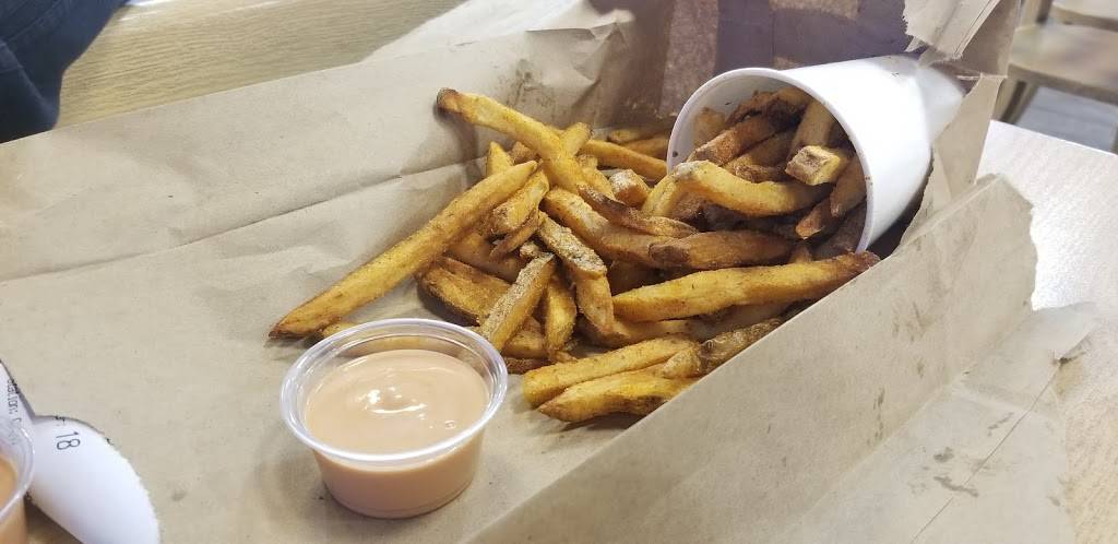 Five Guys | meal takeaway | 255 N 500 W Ste. A, Bountiful, UT 84010, USA | 8012923002 OR +1 801-292-3002