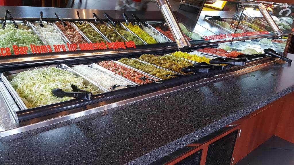 Fuddruckers | restaurant | 15400 N Kendall Dr, Miami, FL 33196, USA | 3053808340 OR +1 305-380-8340