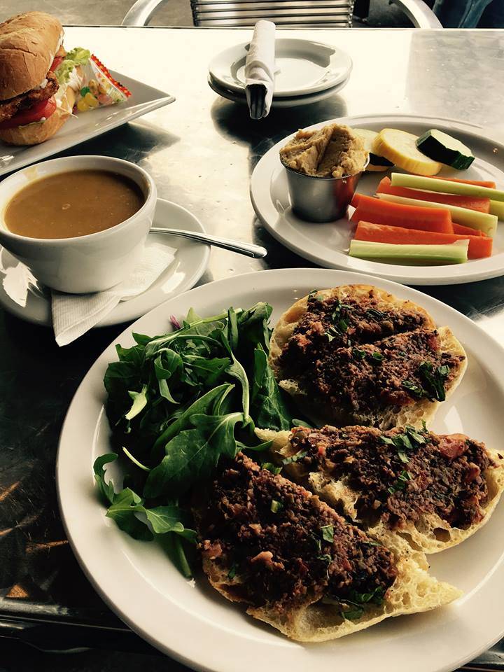 Bikes Beans & Bordeaux | cafe | 3022 Corrine Dr, Orlando, FL 32803, USA | 4074271440 OR +1 407-427-1440